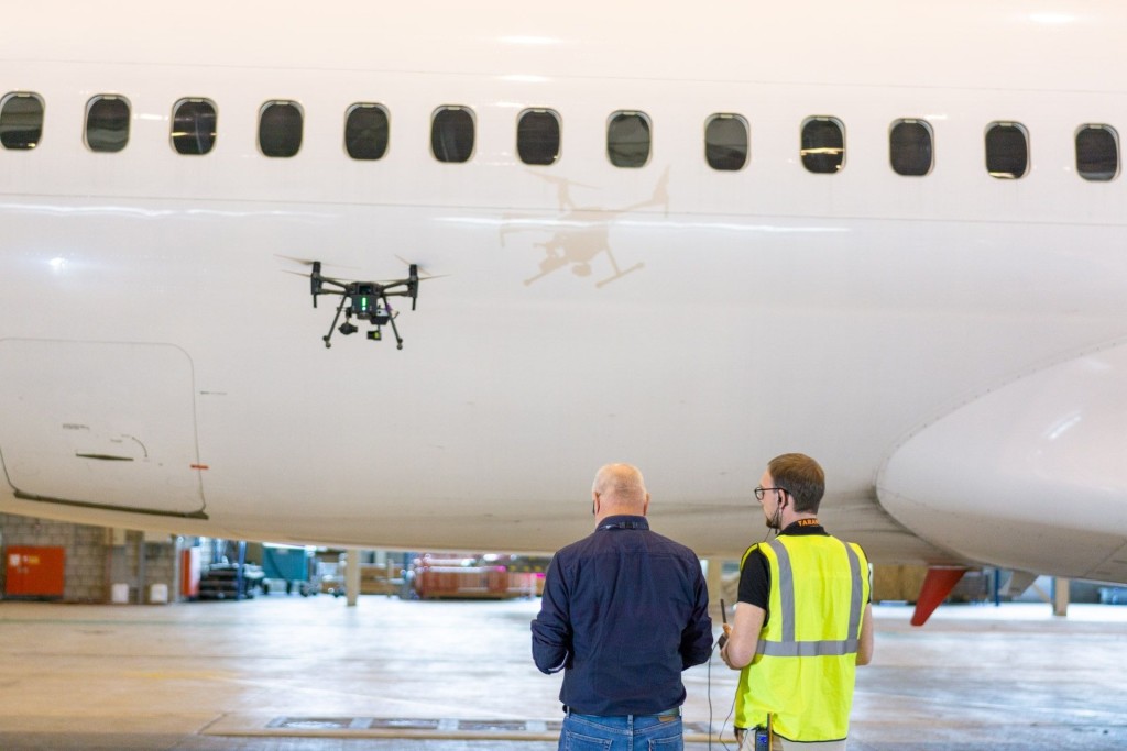 Mainblades’ Autonomous Drone Is Designed to Efficiently Inspect Manned Aircraft Commercial UAV
